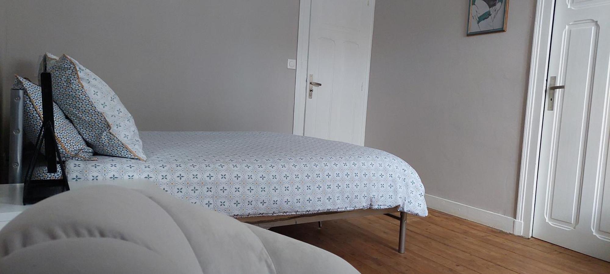 Apartment Le Guet Du Garde - In The Center Of Medieval Town Châtillon-sur-Indre
